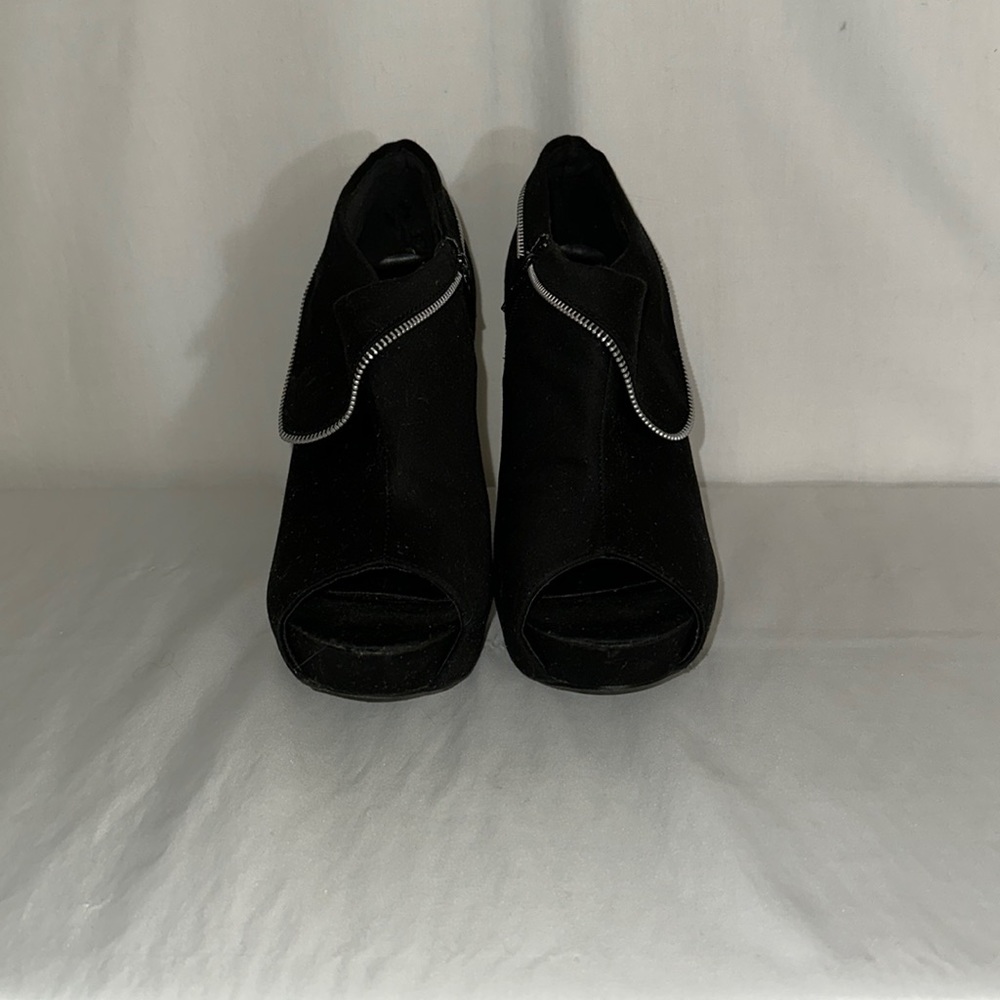 Charlotte Russe Black Faux Suede Heels with Zipper Accent